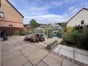 Photo 19- click for photo gallery